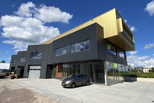 Loodijk utilitair gebouw
